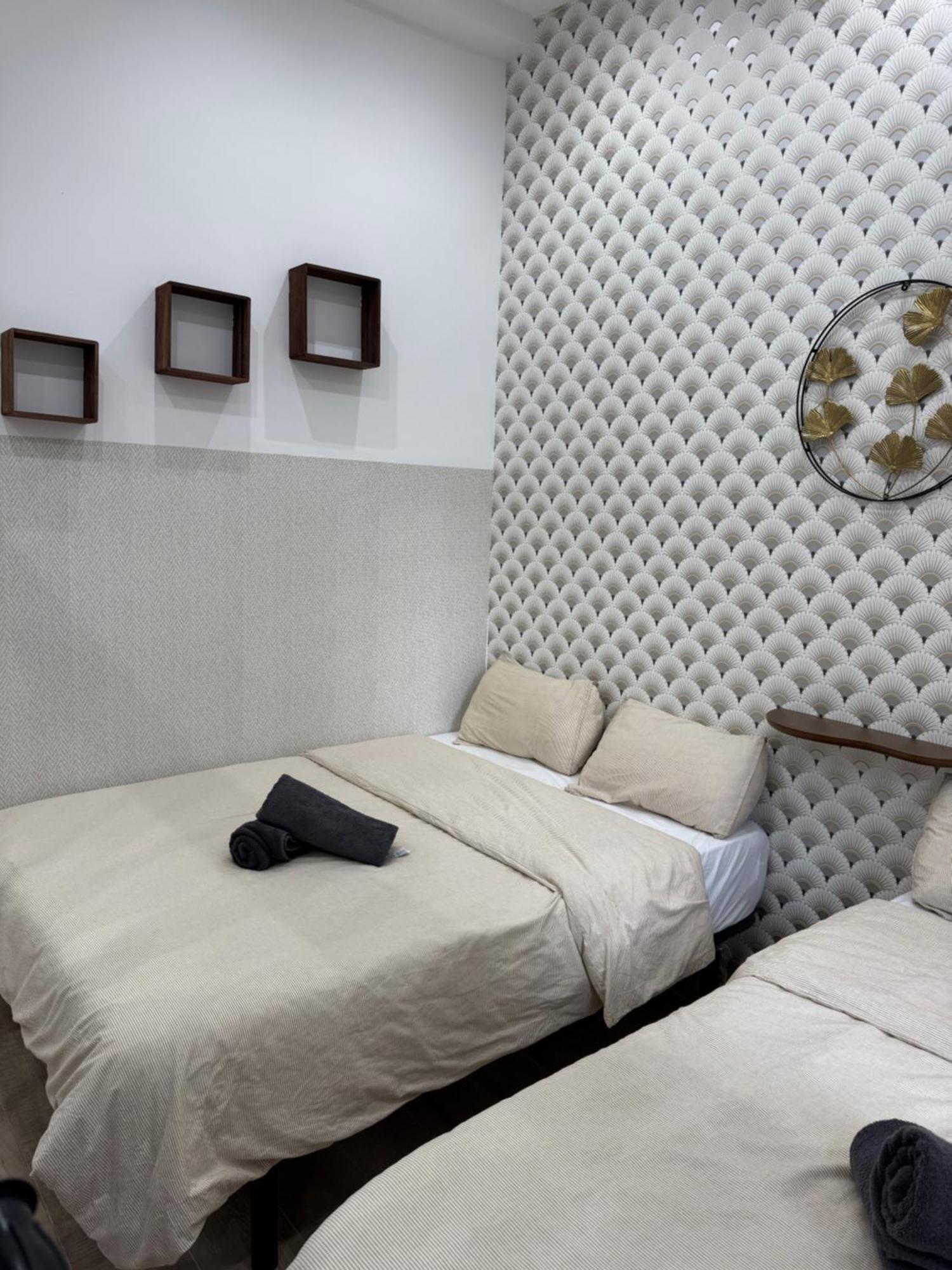 Luxury Apartments Near The Beach And Downtown Centrum 8 Alicante Buitenkant foto