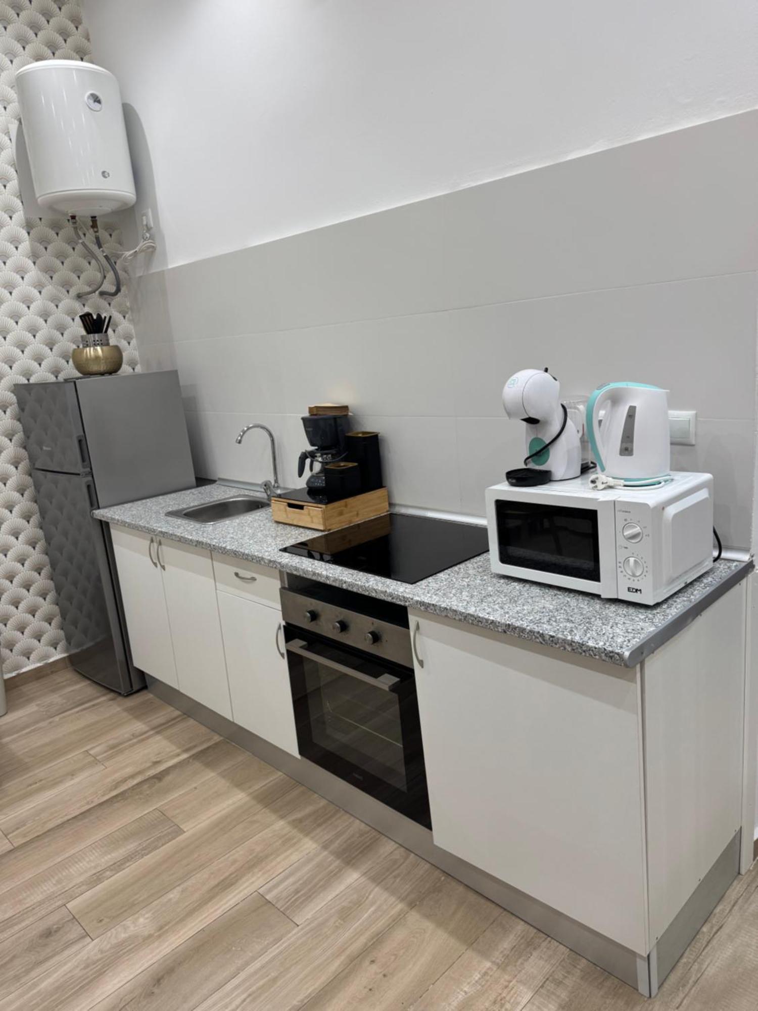 Luxury Apartments Near The Beach And Downtown Centrum 8 Alicante Buitenkant foto