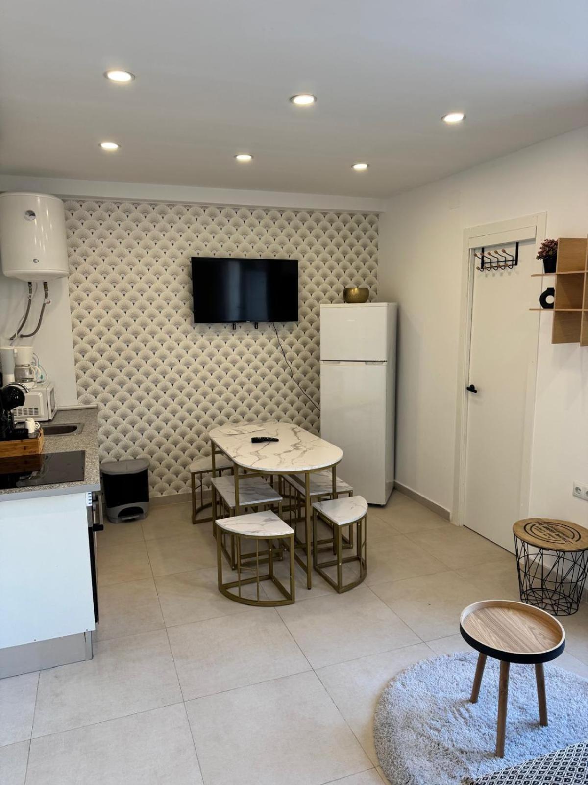 Luxury Apartments Near The Beach And Downtown Centrum 8 Alicante Buitenkant foto
