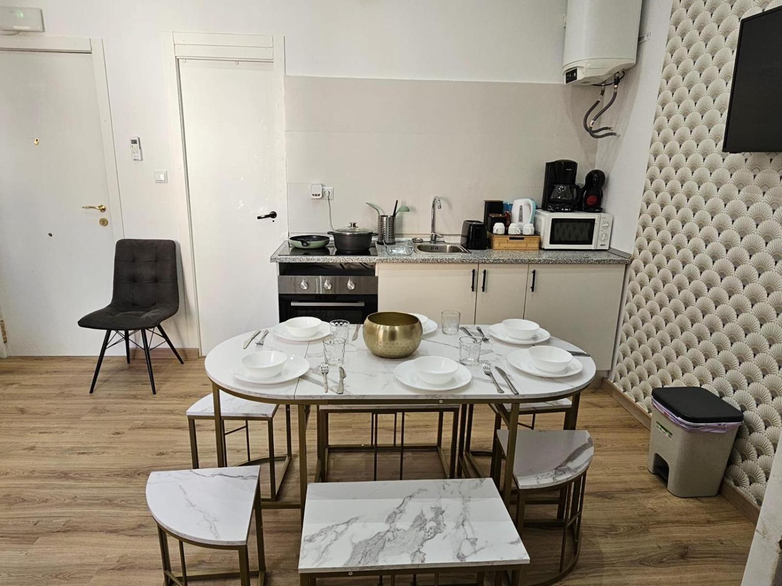 Luxury Apartments Near The Beach And Downtown Centrum 8 Alicante Buitenkant foto