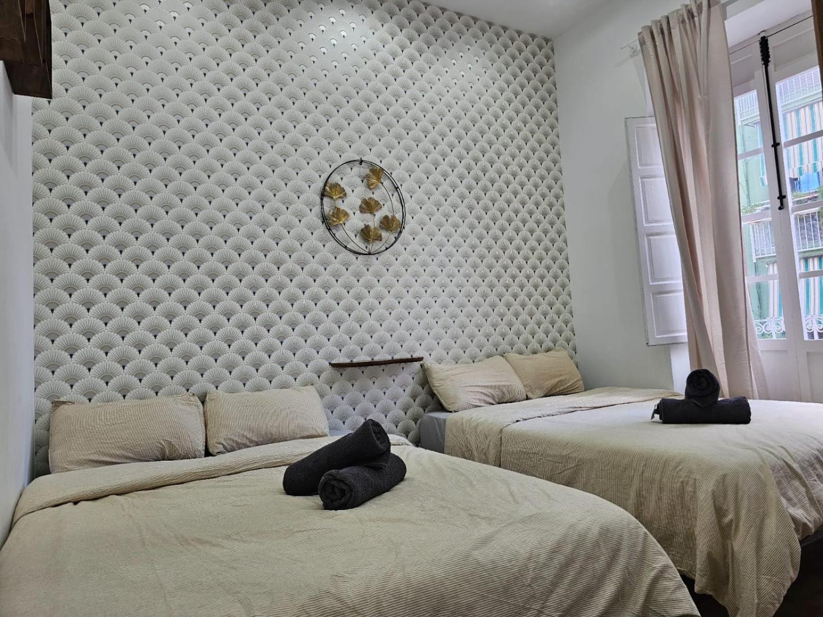Luxury Apartments Near The Beach And Downtown Centrum 8 Alicante Buitenkant foto