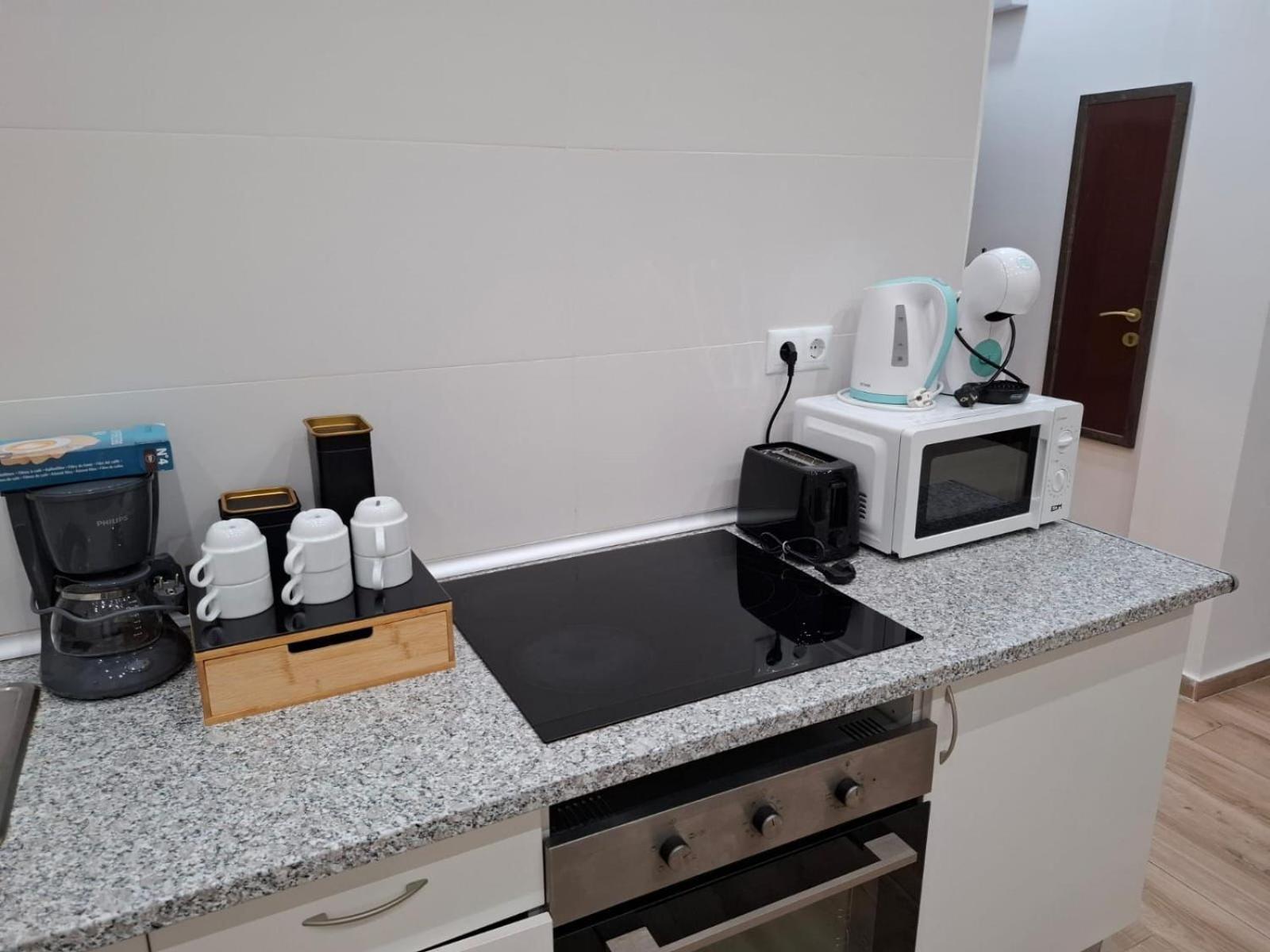 Luxury Apartments Near The Beach And Downtown Centrum 8 Alicante Buitenkant foto