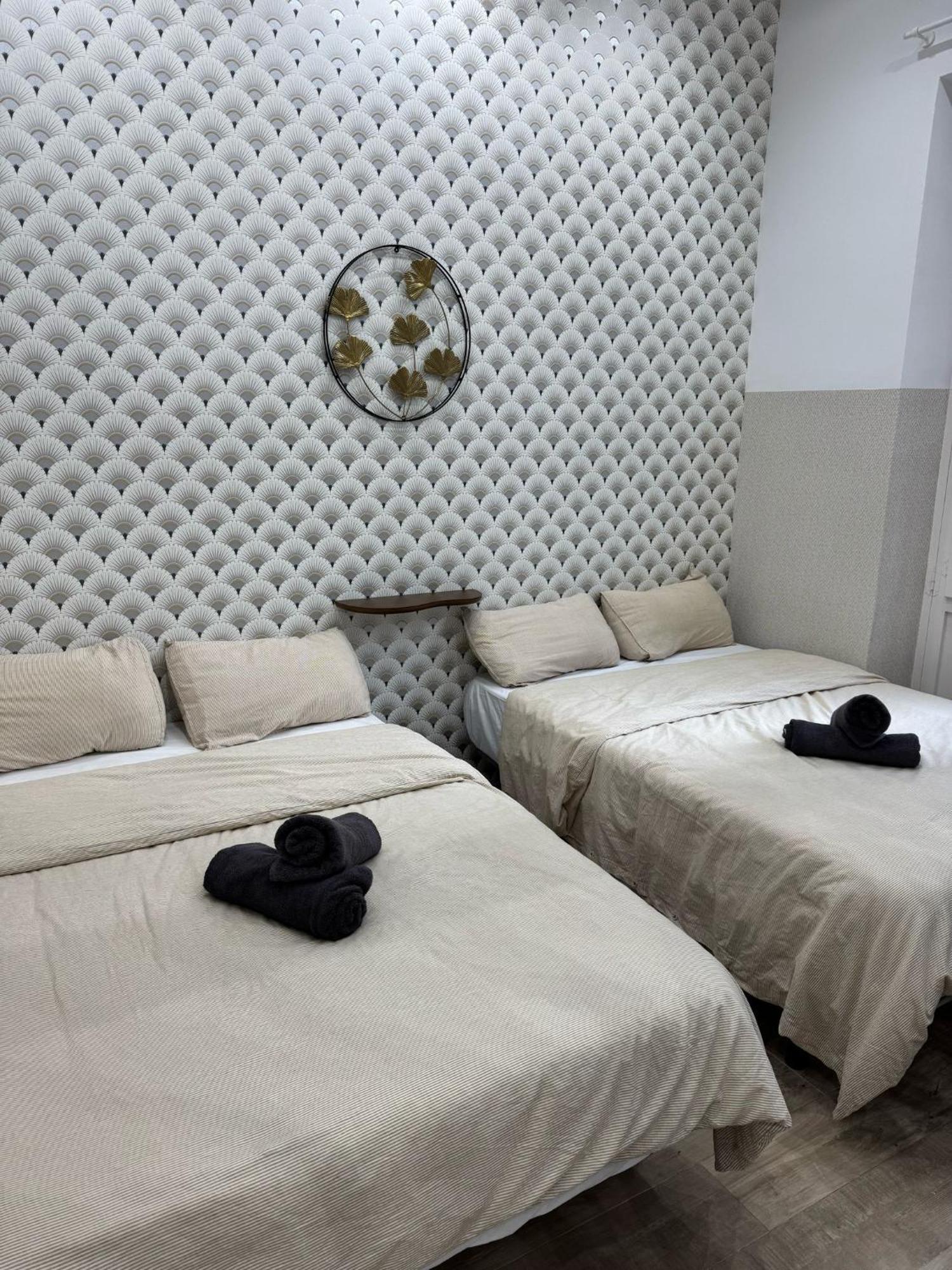 Luxury Apartments Near The Beach And Downtown Centrum 8 Alicante Buitenkant foto