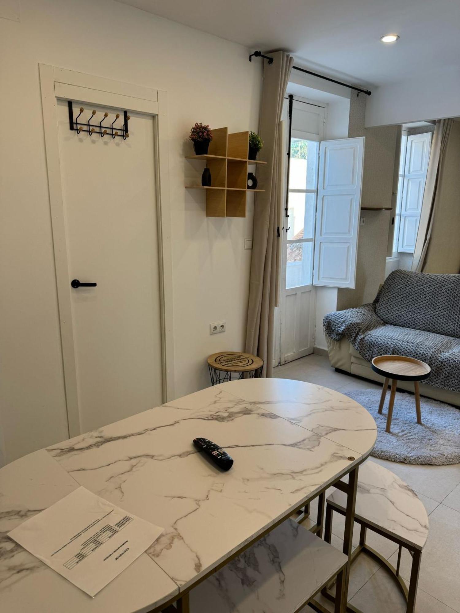 Luxury Apartments Near The Beach And Downtown Centrum 8 Alicante Buitenkant foto